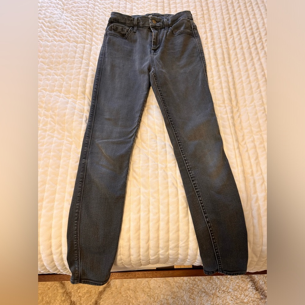 7 For All Mankind The High Waist Ankle Skinny in Gray